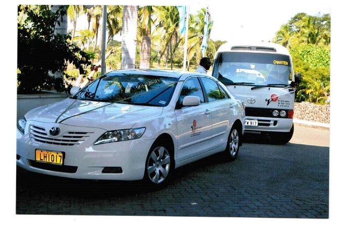 100% CFC APPROVED PRIVATE Transfer - Denarau to Nadi & Coral Coast Hotels - What the drive is like in a Toyota Camry