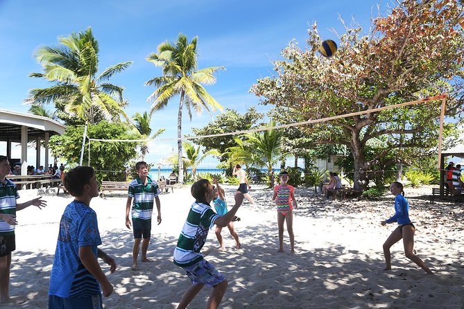 Captain Cook Cruises Fiji - Island and Reef Day Cruise - Who will get the most from this Fiji cruise?