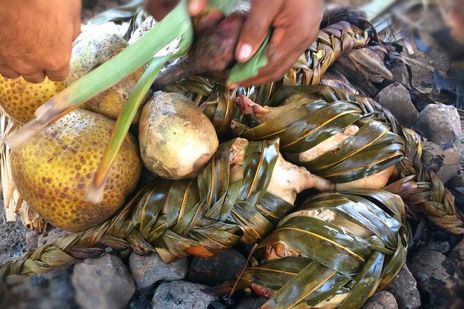 Cultural Night Tour - A Fijian evening built around the lovo oven