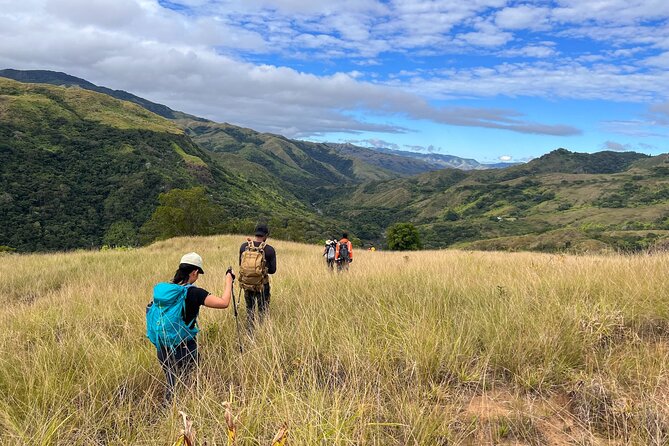 Fiji 2 Night Hiking Adventure and Cultural Experience - Day one: Leaving the coast for Naga village