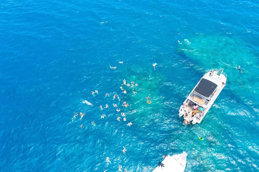 Fiji: Beachcomber Island Day Cruise with Snorkelling - Why Beachcomber Island works as a full-day escape