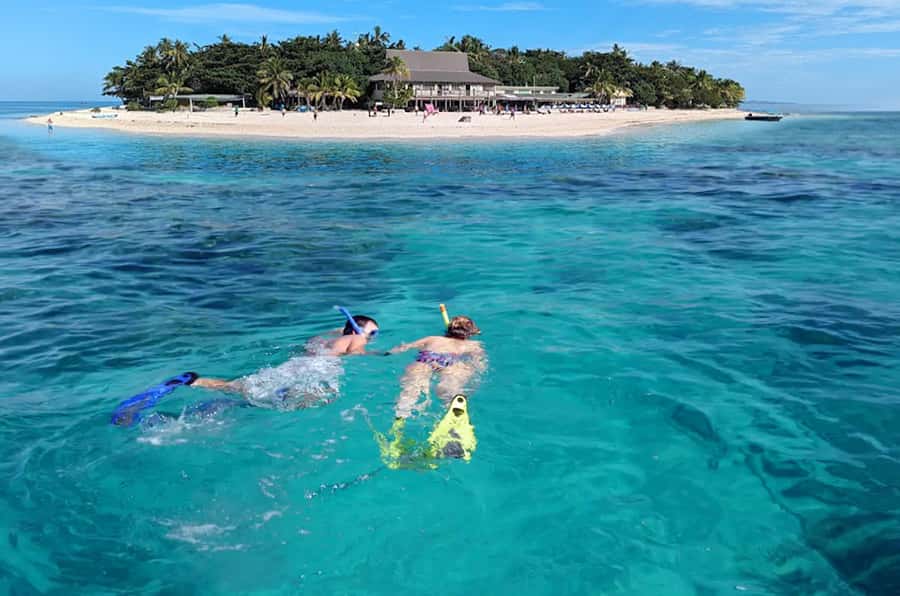 Fiji: Beachcomber Island Day Cruise with Snorkelling - First impressions of the island and beach