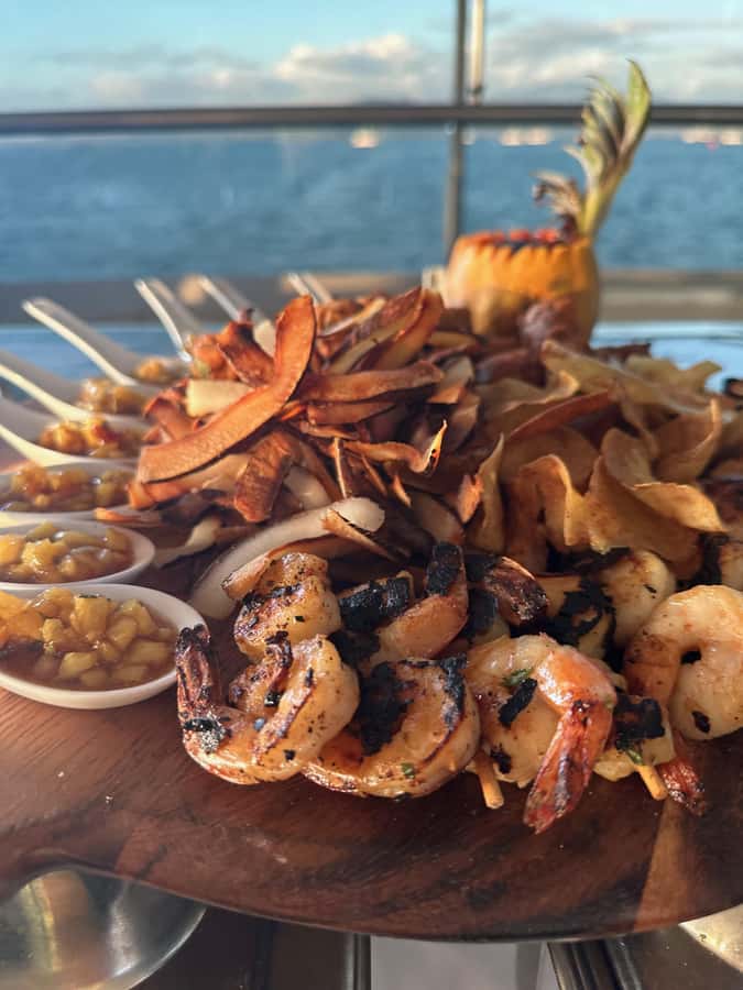 Fiji: Captain Cook Cruises Sunset Dinner Cruise - What the three-hour itinerary feels like