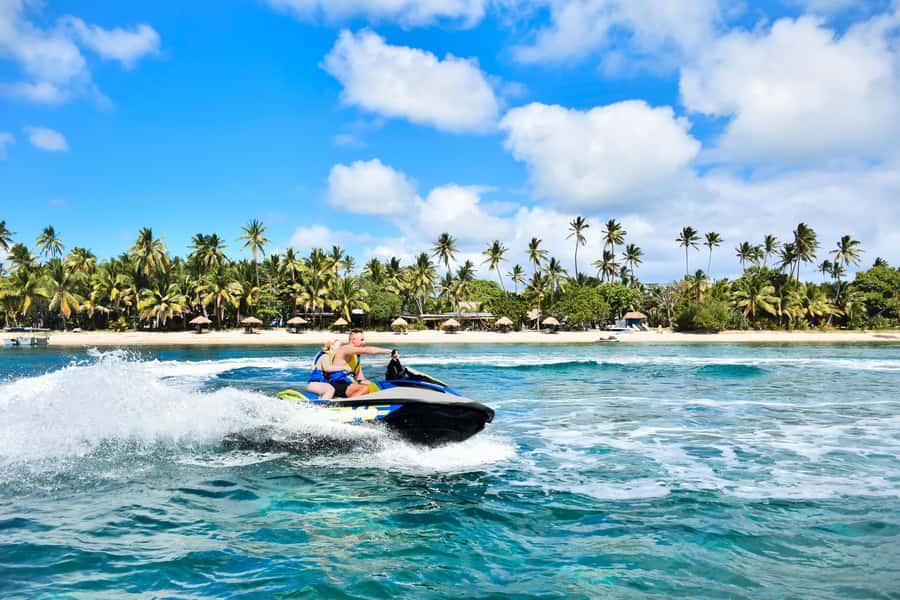Fiji: Half-Day Island Activities Tour with Jungle Cruise - Lunch and the return to the mainland