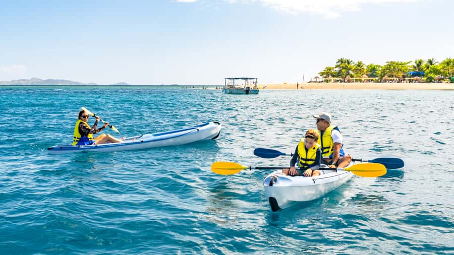 Fiji: South Sea Island Combo Half Day Trip Lunch & Drinks - The afternoon cruise shows another side of the Mamanucas