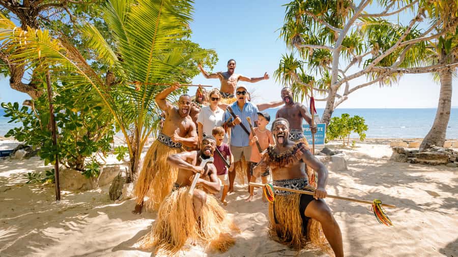 Fiji: South Sea Island Full Day Trip with Lunch & Drinks - Reaching South Sea Island from Port Denarau