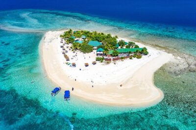 Finding Nemo – Half Day Cruise to South Sea Island