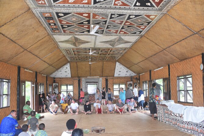 Jewel Of Fiji incl Fijian Village, Waterfall & Lunch Coral Coast - Riding the HMS Bilibili bamboo raft