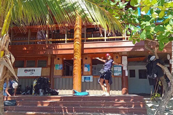 Kuata Island Marine Conservation Experience with Lunch - Snorkeling, tides, and the marine biologist program