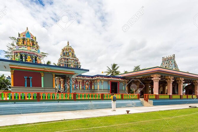 Mud Pools-Nadi Private Therapeutic Pools, Gardens, Temple, Market &Shopping Tour - A private vehicle changes the pace