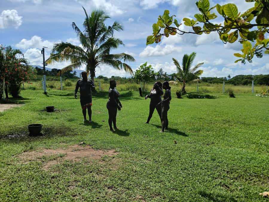 NADI-SABETO: Tifajek Hot Spring and Mudpool Natural Spa - The mud pool bath and hot pool bath
