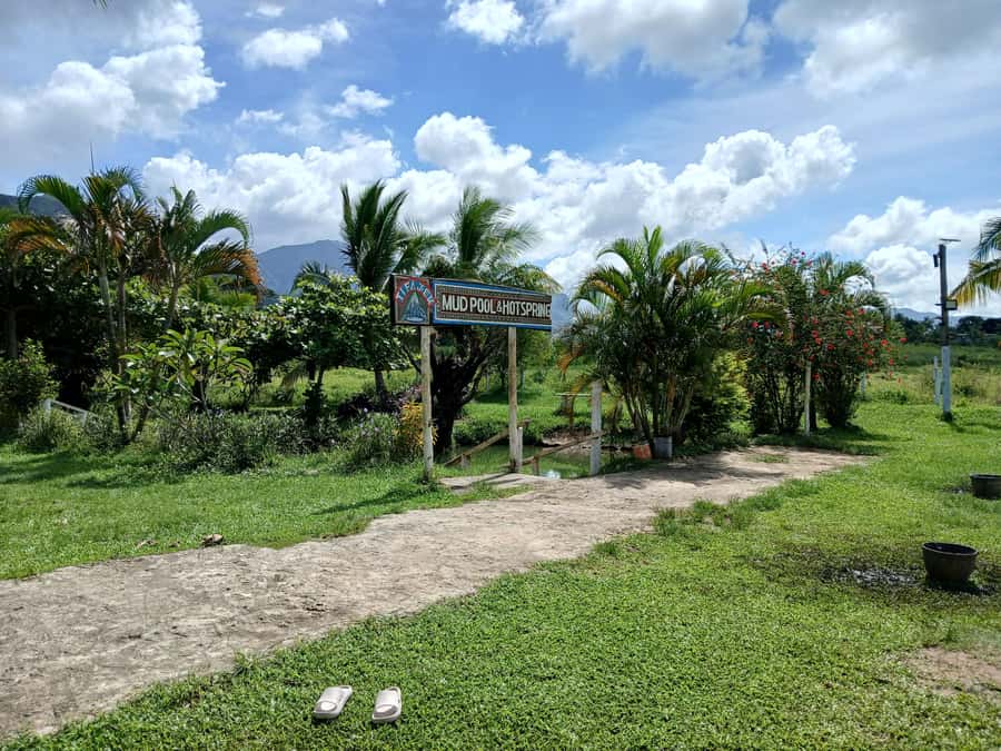 NADI-SABETO: Tifajek Hot Spring and Mudpool Natural Spa - Why the washroom and shower area matter