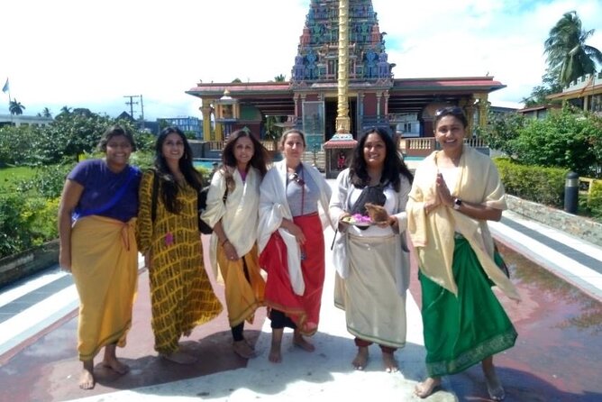 Private Tour :Best of Nadi - Viseisei village and the human side of Fiji