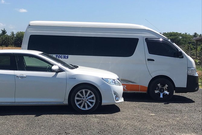 Private Transfer: Nadi Airport to Double tree Resort by Hilton - Vehicle comfort and group size