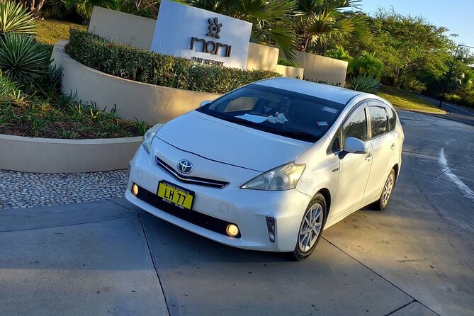 Private Transfer -Nadi Airport to Fiji Marriott Resort Momi Bay - Finding your driver at Nadi International Airport