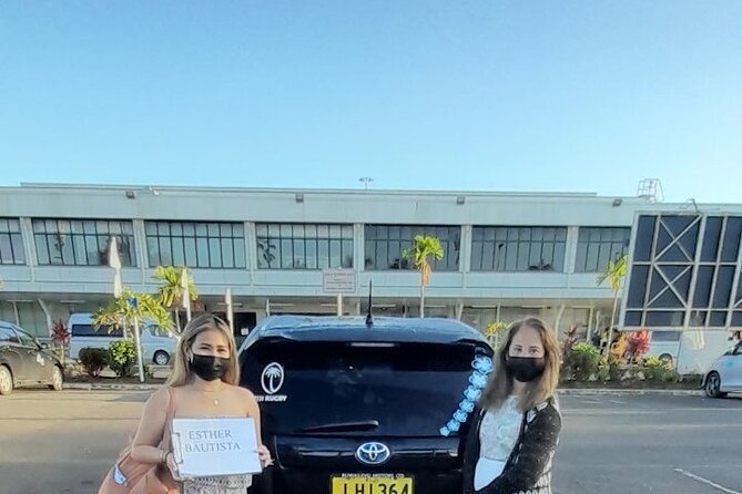 Private Transfer: Nadi Int Airport - Denarau Island Hotels - Finding your driver at Nadi International Airport