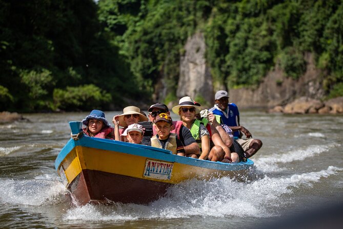 River Tubing Fiji, Navua River - Up the Navua River by longboat