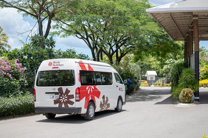 Shared Departure Transfer : Hotel to Airport - Drivers who make the transfer easier