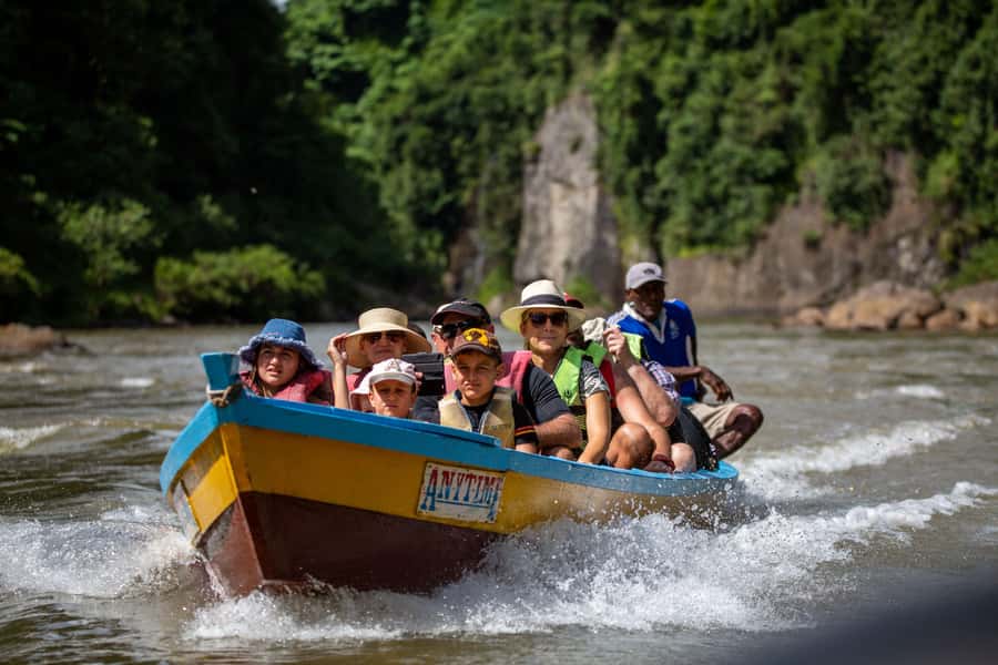 Viti Levu: River Tubing in Fiji - Why this Navua River day is more than tubing